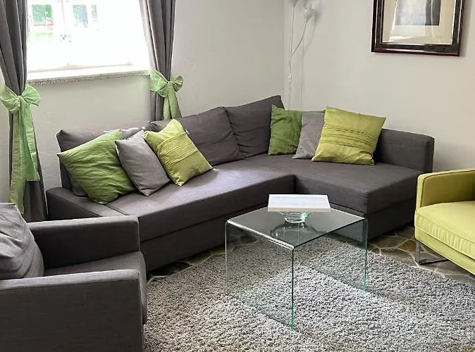 Schloss Apartamento *